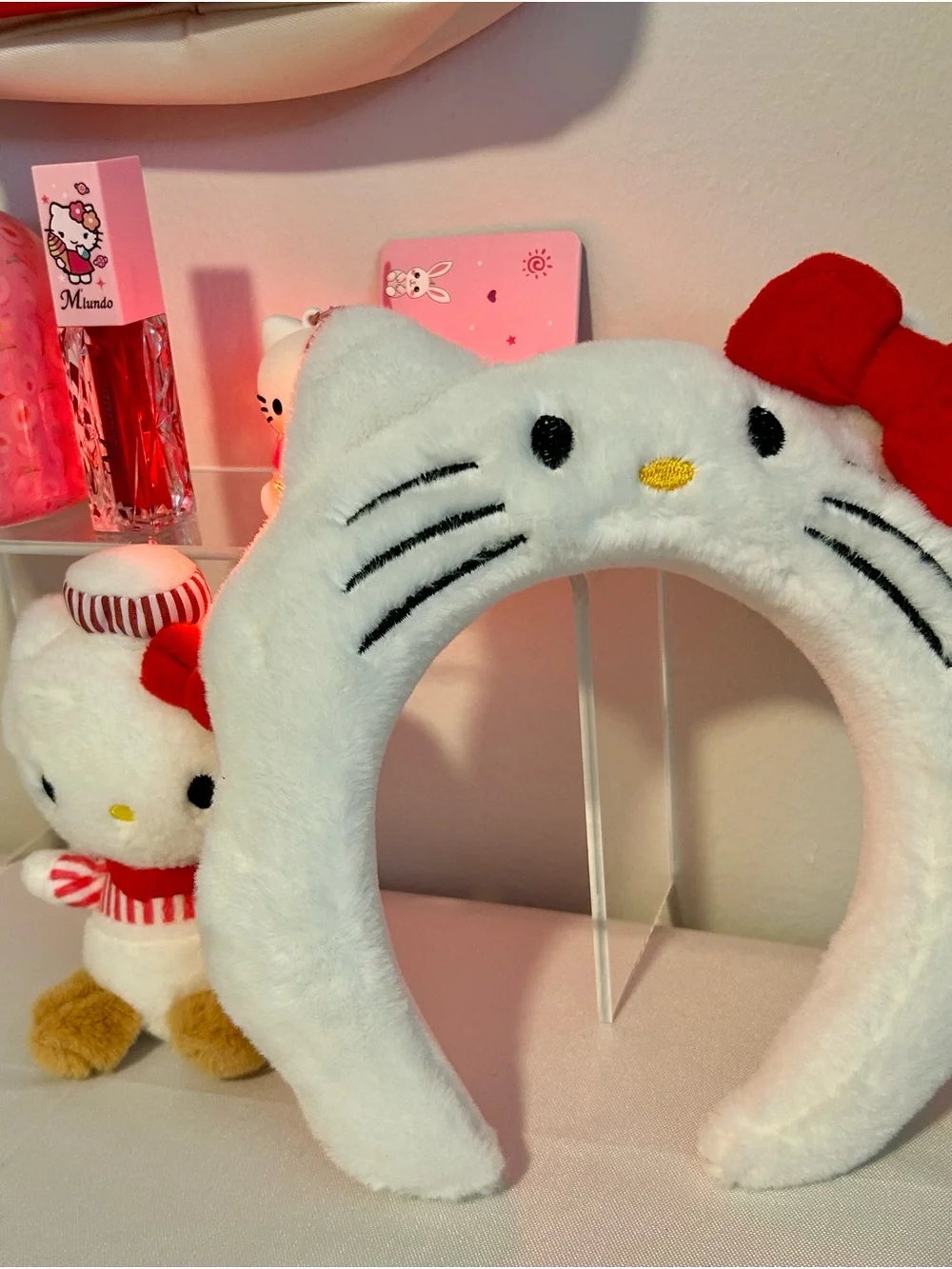 Hello Kitty hello kitty